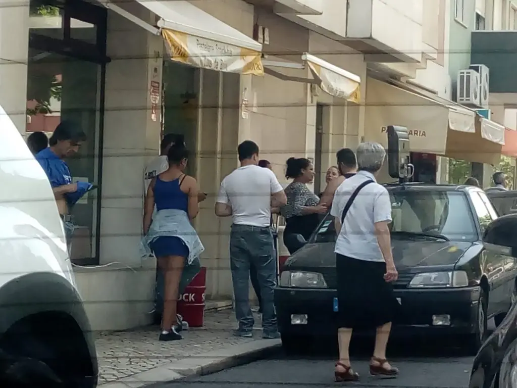 O euro está na rua! Em cima do carro