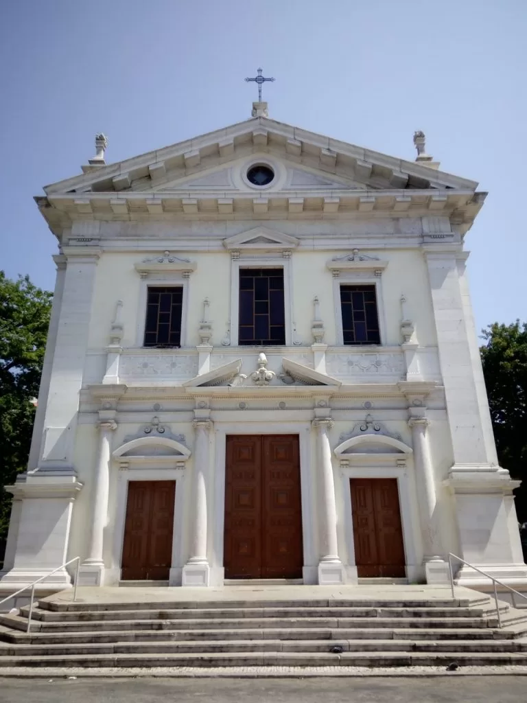 Igreja de Nossa Senhora dos Anjos, o classicismo do séc.XX