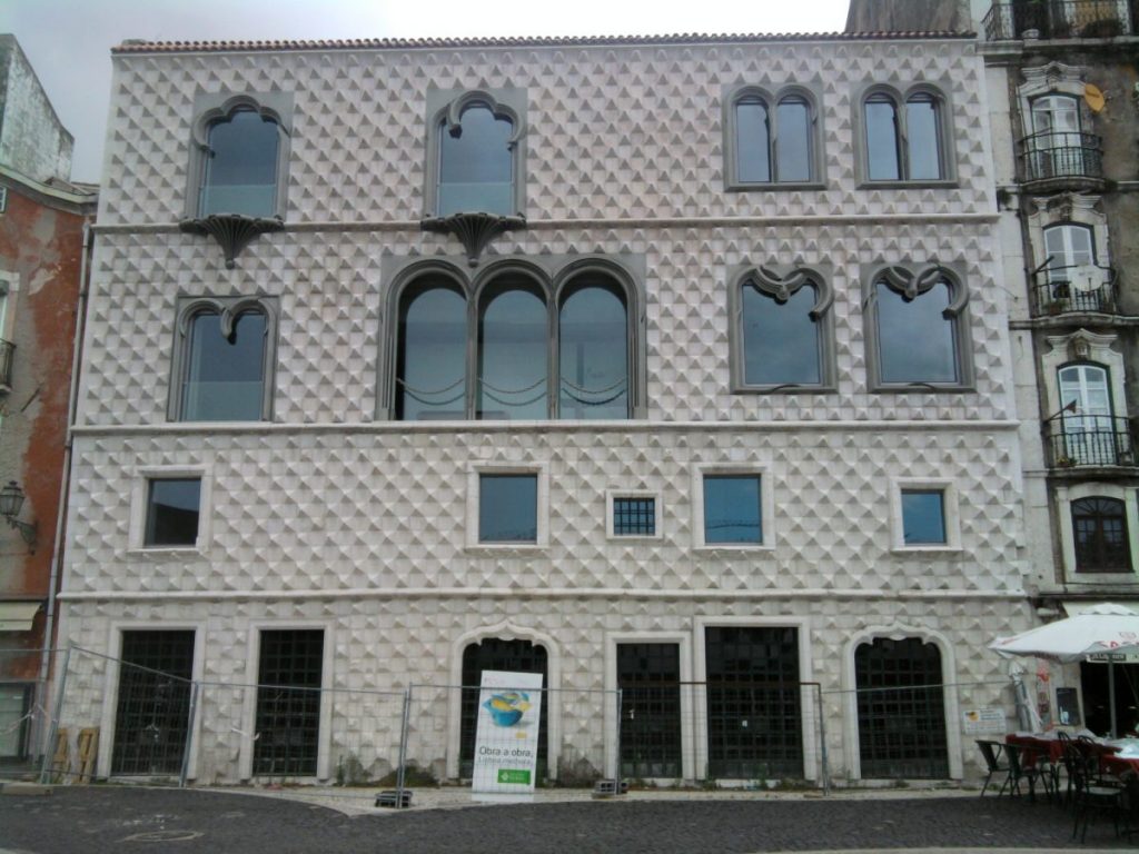 Casa dos Bicos