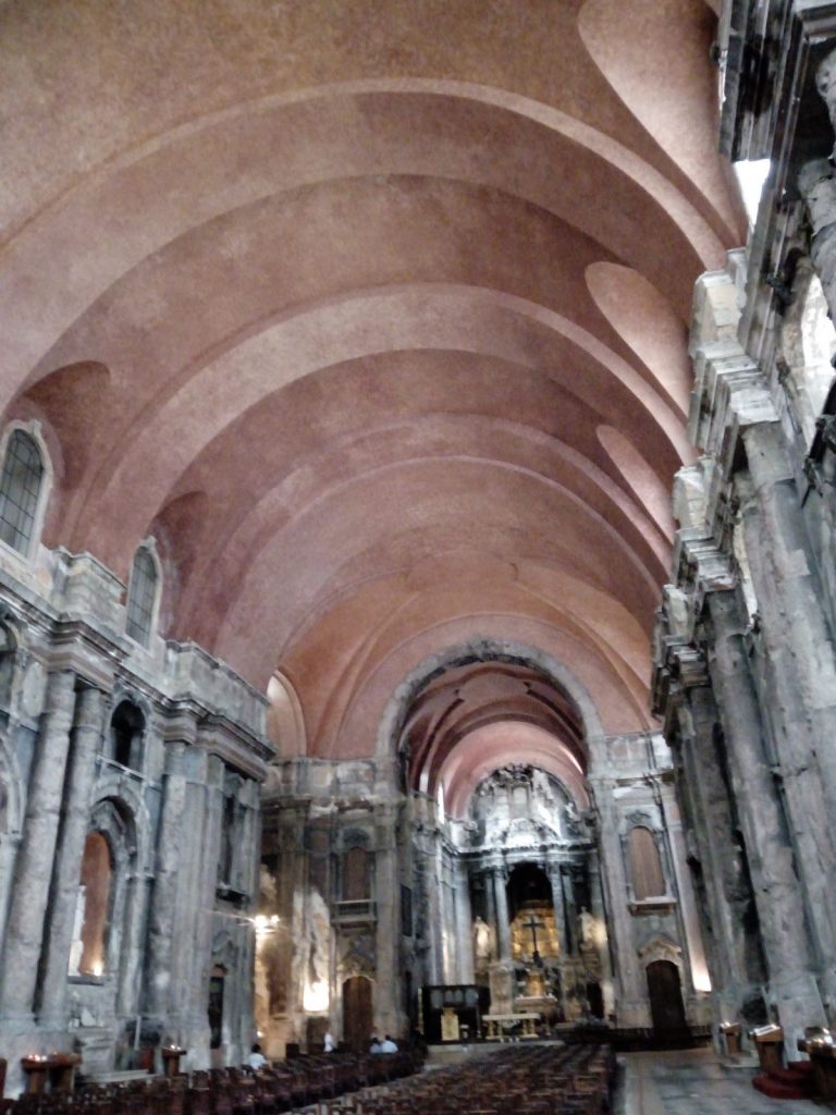 Interior da Igreja de São Domingos
