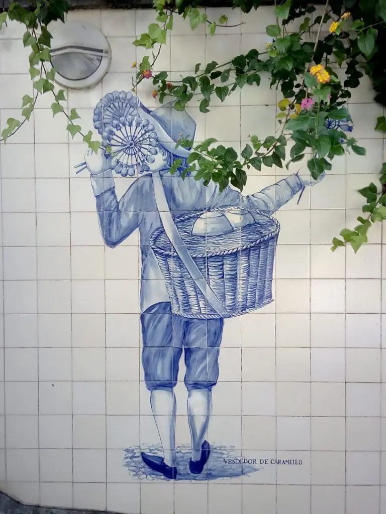 As profissões da Freguesia de Arroios do século XIX em azulejo
