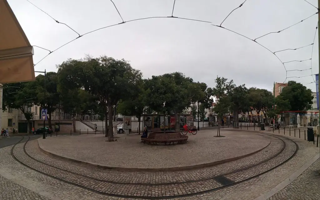 O tempo continua a mancar connosco