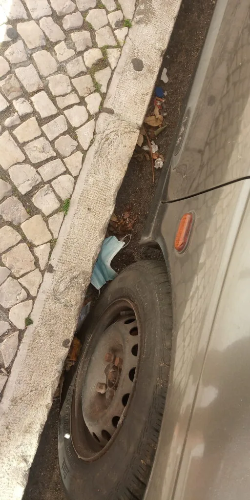 Máscara muda pneus