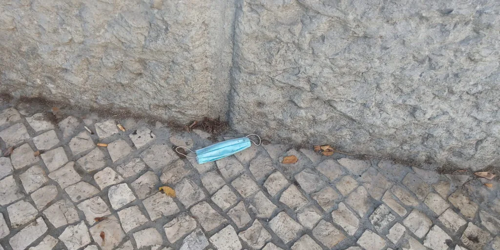 Máscara da calçada