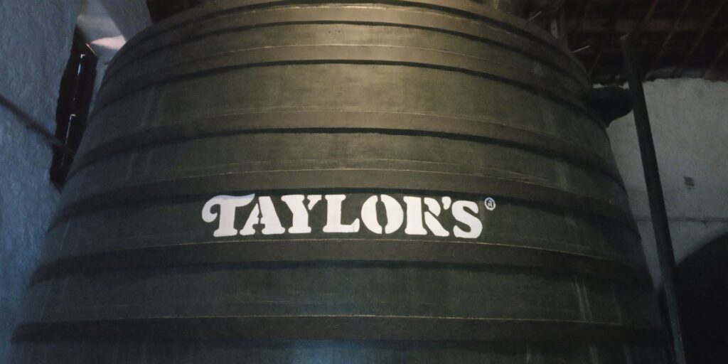 As Caves de Vinho do Porto da Taylor’s em Gaia