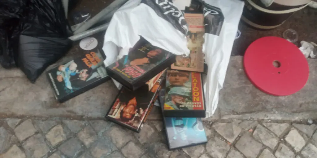 As velhinhas e rejeitadas cassetes de vídeo VHS