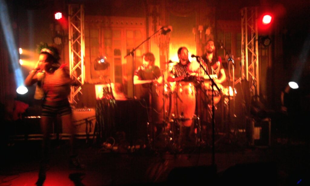 La Yegros no Mexefest 2013