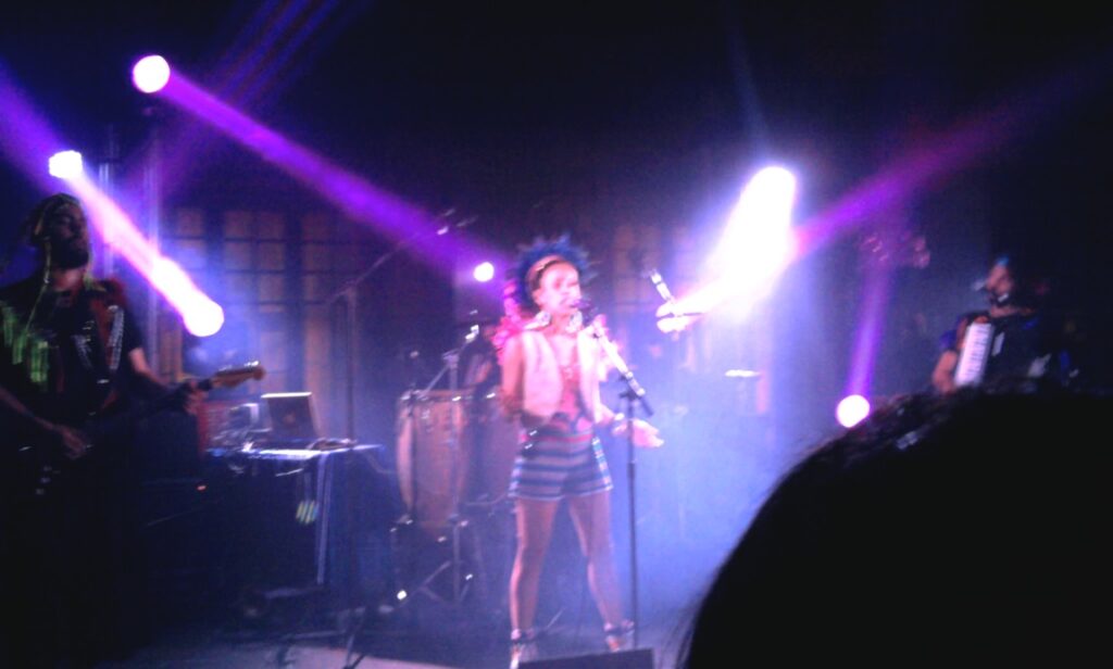 La Yegros no Mexefest 2013