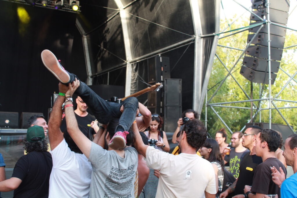 Reverence Valada 2015 - The Jack Shits