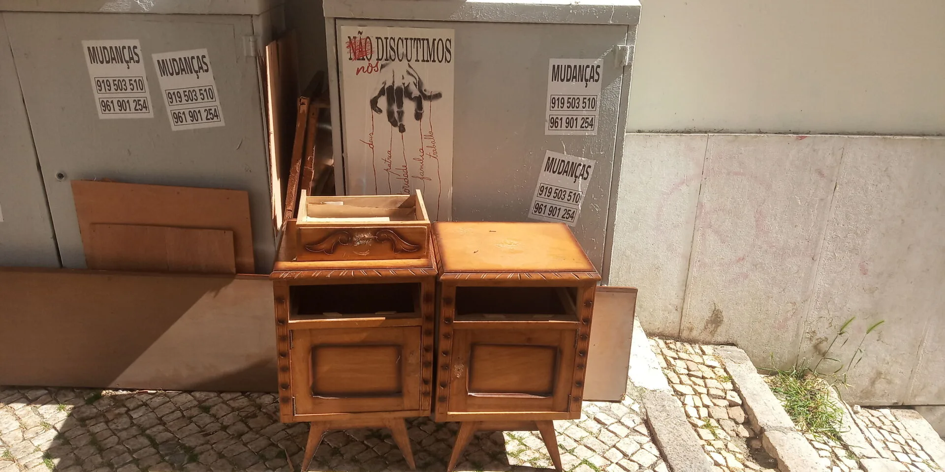 Mobiliário pelas ruas da capital
