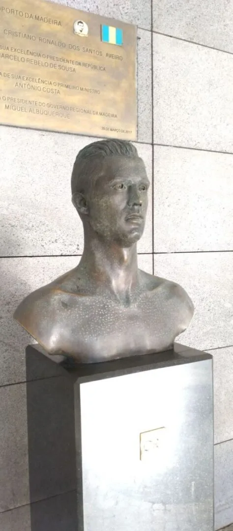 Chegada ao Aeroporto Internacional da Madeira Cristiano Ronaldo