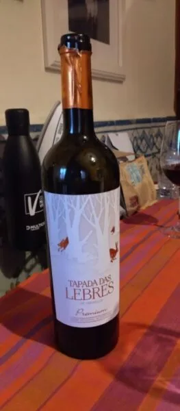 Tapada das Lebres (vinho tinto) está aprovado