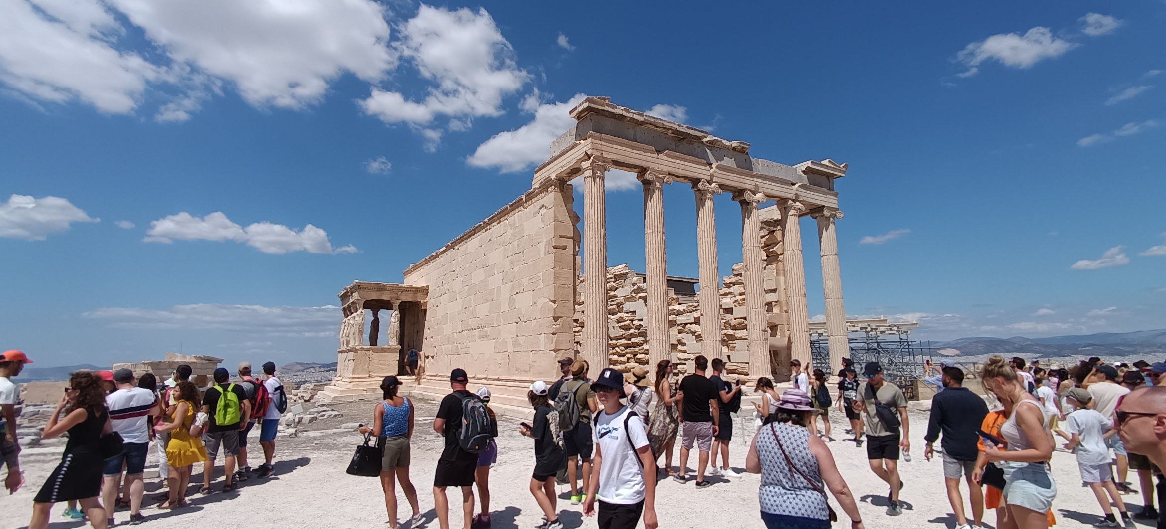 Poirot em Atenas — O Mistério na Acrópole